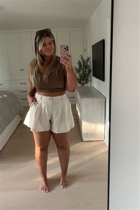 amelia top curated  ltk curvy girl outfits summer spring outfits