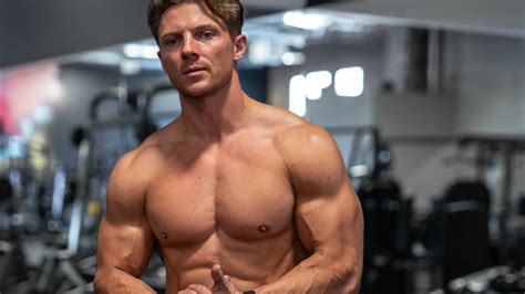 mens swole bodybuilding training program fitness culture