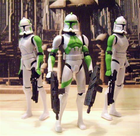 Customs for the Kid: Green Clone Troopers