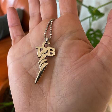 How To Find High Quality Replicas Of Iconic Tcb Jewelry For The Ultimate Rock And Roll Fan Collection 19