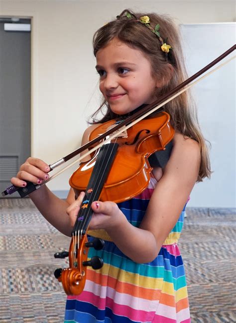 Why professionals are choosing to play a Don Lenker violin today 1