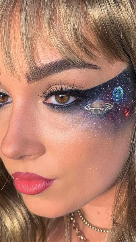 Space Makeup Tutorial 🪐 | Space makeup, Galaxy makeup, Cosmic makeup