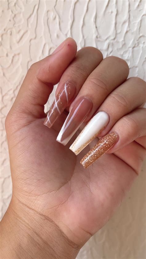 Inspiração De Unha Postiça - Inspiração De Postiça Realista 🥰 #posticarealista #nail #unhas #foryo ...