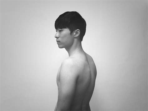 남자 누드모델 도전기, 어디를 쳐다봐야 하나