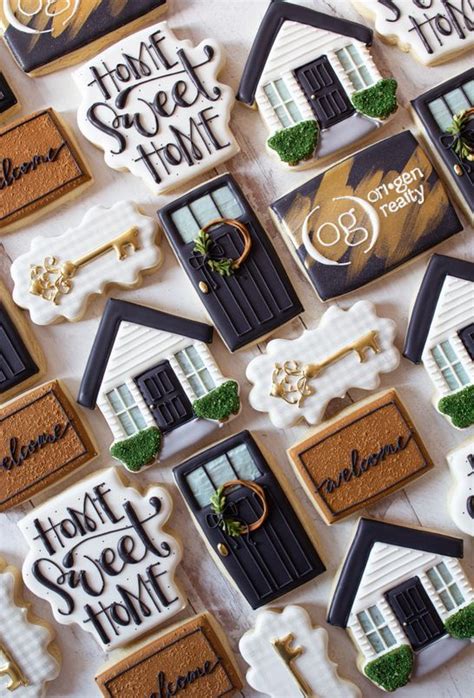 Photos | Sugar cookies decorated, Cookie house, Housewarming cake