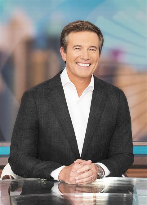 Longtime anchor Jeff Glor and three correspondents exit CBS News in cost-cutting move - Los