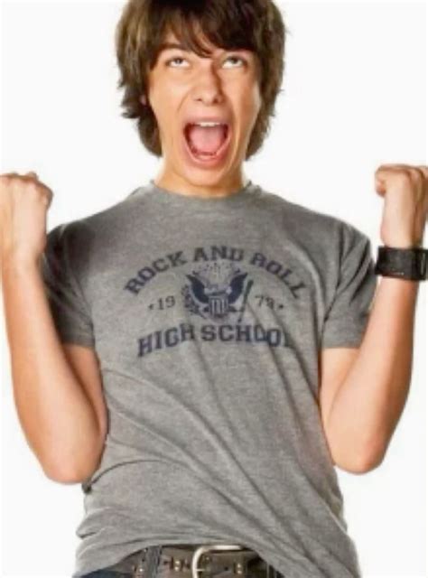 Pin by i need a lobotomy 💉🧠 on silly ahh poses to draw oc in in 2025