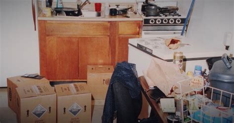 You Won't Believe What's Hidden in This Jeffrey Dahmer Crime Scene Photos Graphic - s1vijvs
