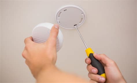 install smoke detector  easy practical step
