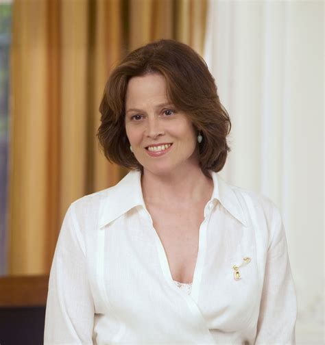 Sigourney Weaver