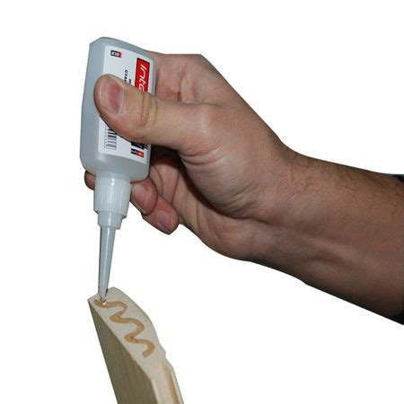 adeziv cu activator machete arhitectura