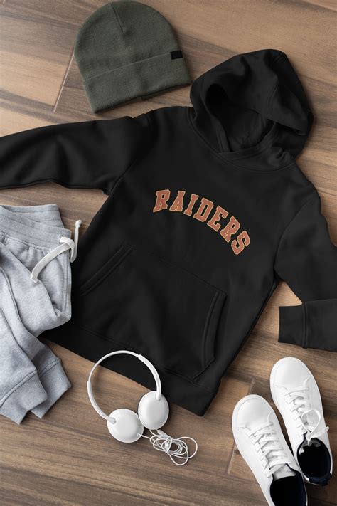 Hillsborough Middle School Store – Clover and Crane