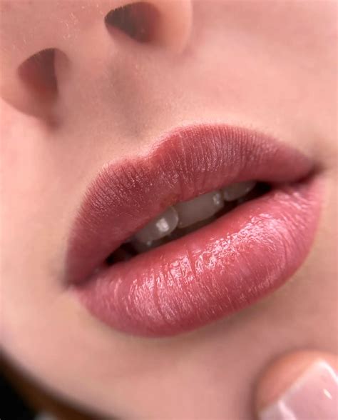 What foods to avoid after Lip tattoo? - Lips tattoos ideas
