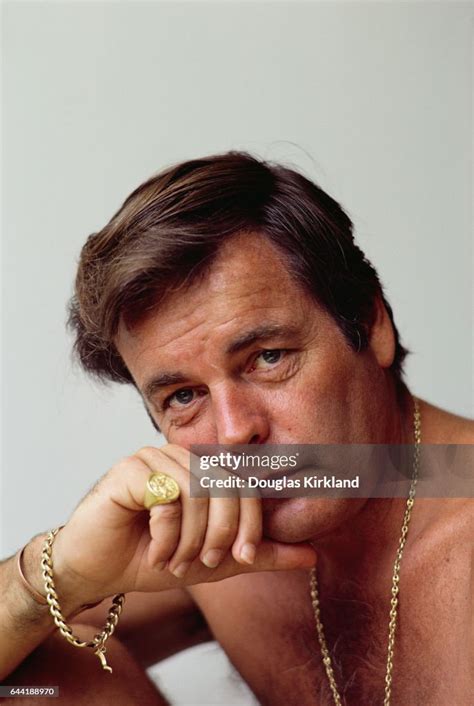 robert wagner actor net worth