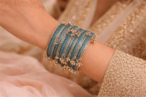 kashmiri bangles glass bangles biggest wedding trend  india