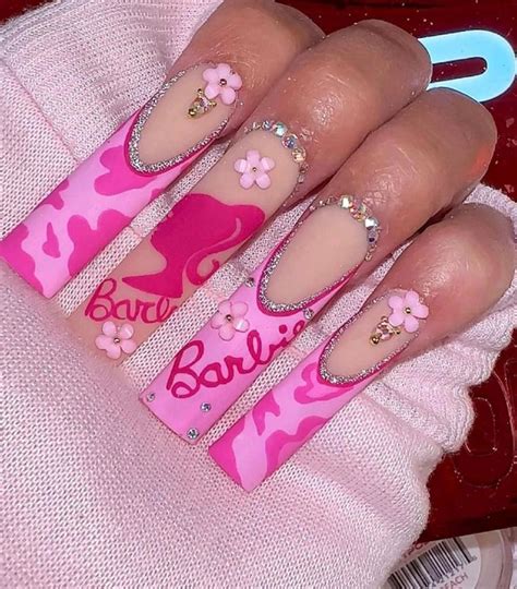 Пин от пользователя Elen Andre на доске Barbie | Красивые ногти ...