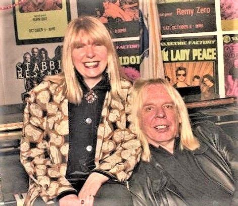 annie haslam net worth