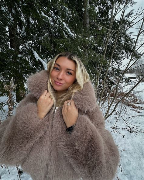 sara brooks (@xxsarabrooksxx) • Instagram photos and videos