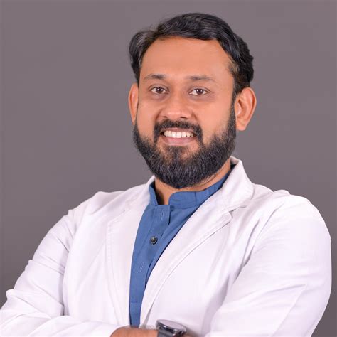 Dr Mohammed Sharif - Emergency Medicine Doctors in Calicut, Kozhikode