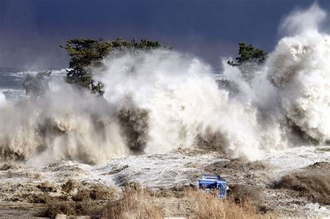 A Tsunami Written in Stone - The New Yorker | The New Yorker