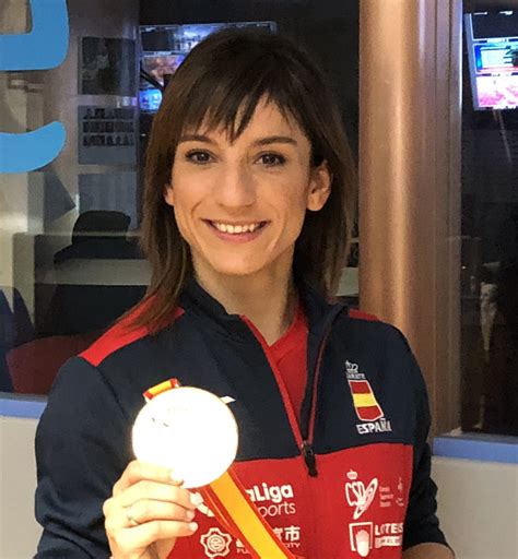 Contratar Sandra Karate - Conferencia - Helpers Speakers