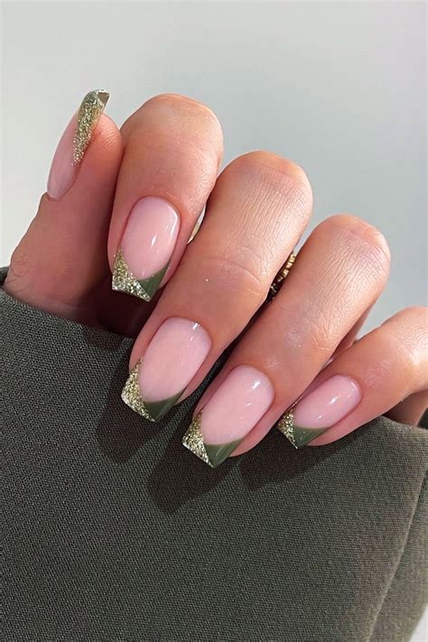 Snowflakes and Sparkle: Unveiling 50 Winter Nail Ideas - Nailustrous