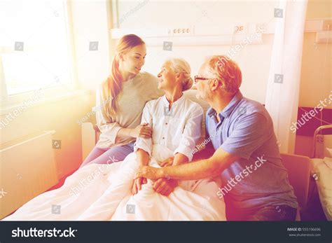 imagenes de hospital bed family imagenes fotos  vectores de
