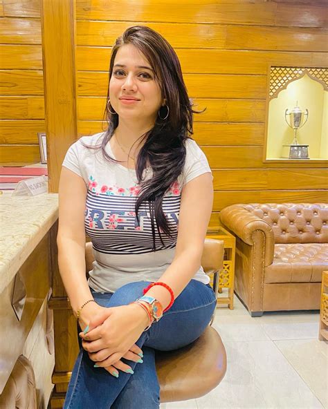 prachi singh      lion     fool sheep
