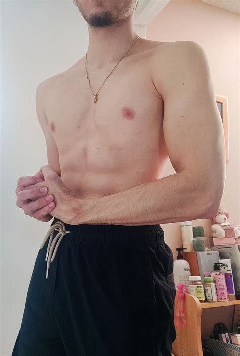 All you ever do is jerk off to me. Pathetic. : r/ClothedMuscle
