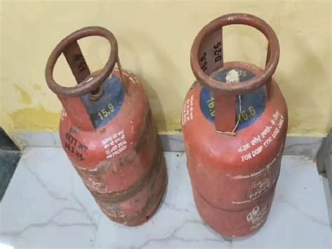 gharagata gasa saldara paral jasata thavasa vapara ya taraka pashaca haiil bcata