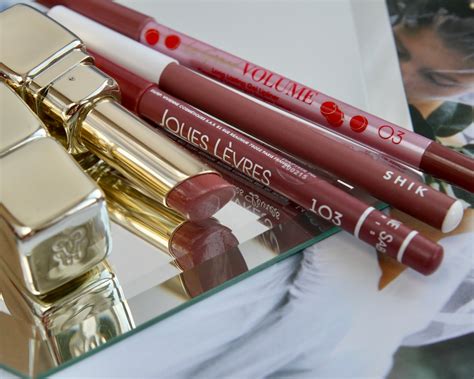 Помада Guerlain KissKiss Shine Bloom и три карандаша на каждый день для ...