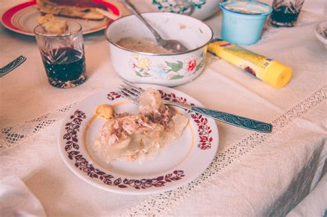 The Weird Wobbly Meat Jello That Is Russian Kholodets | That’s What She Had