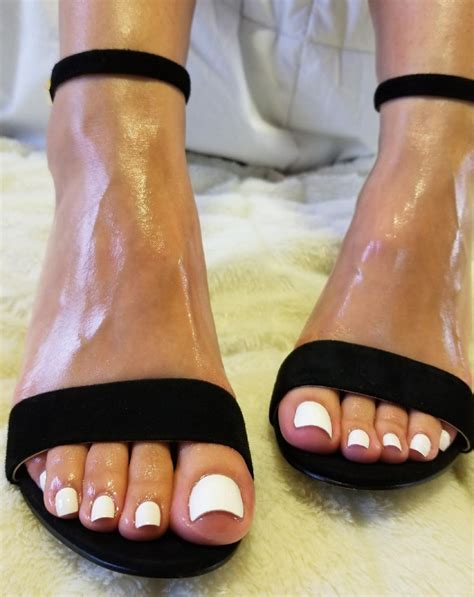 Pin by Thomas Bishop on Feet | White toenails, Gorgeous feet, Beautiful