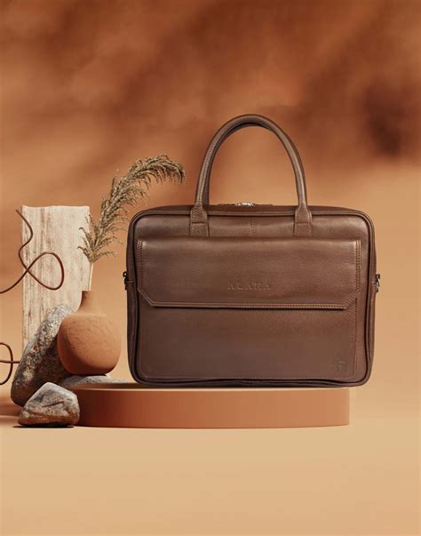 Alara – Leather Accessories