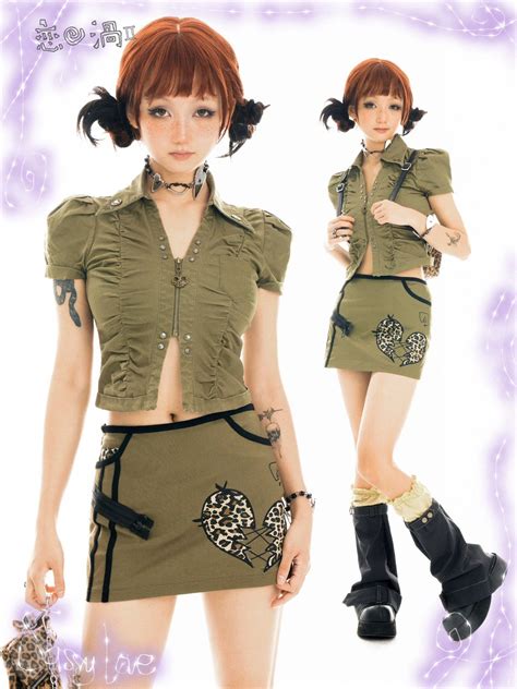 y2k 90s fashion chinese | 2000s japanese fashion, Fashion, Art clothes