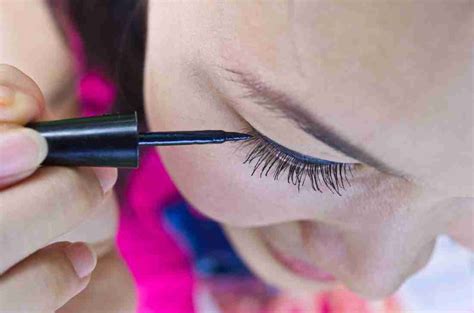 15 Best Waterproof Eyeliners