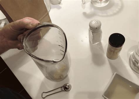 Unraveling the mystery: Is mayo dairy? 🥛🌿 Ingredients revealed!