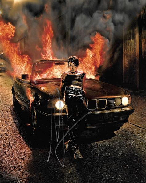 Noomi Rapace | Signed photo, Movies, Film