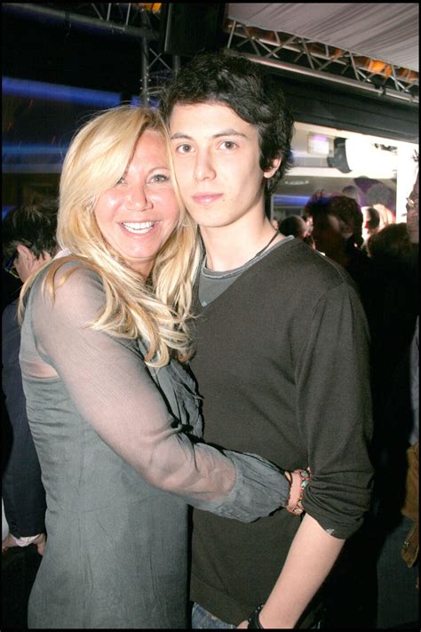 photo fiona gelin  son fils milan au club de letoile  paris en