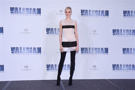 Cara Delevingne Sexy - The Fappening Leaked Photos