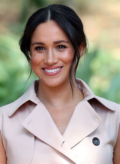 Meghan Markle's Instagram, Twitter & Facebook on IDCrawl
