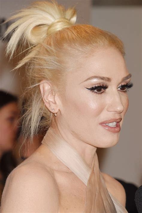 Gwen Stefani's Hairstyles & Hair Colors | Steal Her Style | Page 2