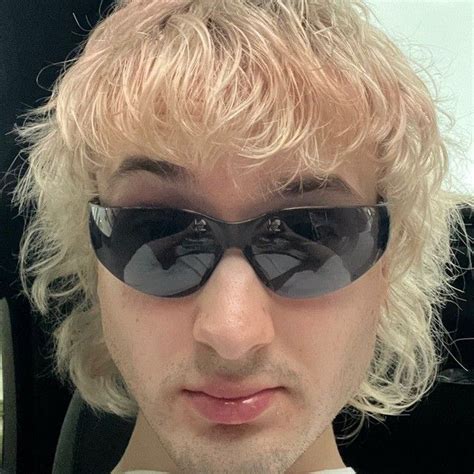 dankar dankar meoowcuryy krasivye parni bodi kare