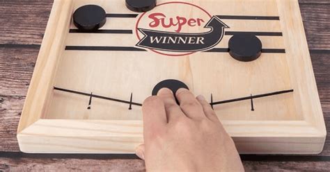 SlingPuck | Board Game | BoardGameGeek