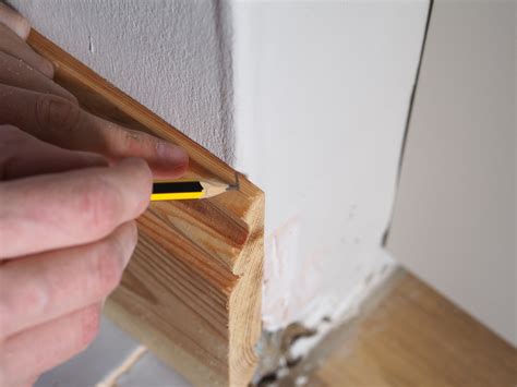 Cutting Skirting Boards: How to Master Mitre Cuts at Corners | Homebuilding