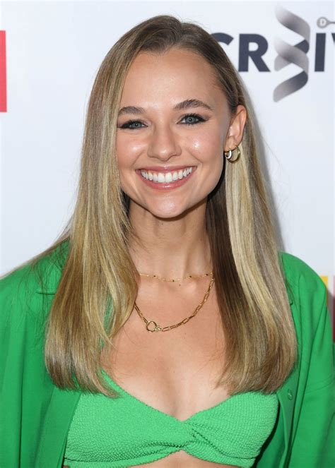 MADISON ISEMAN 1up at Premiere in Los Angeles 07/12/2022 – HawtCelebs