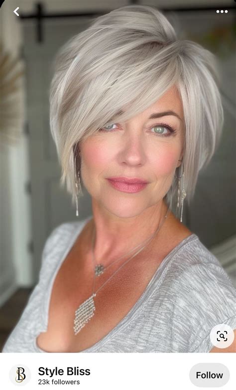 These 31 Gorgeous Long Hairstyles For Women Over 40 Are Trending This