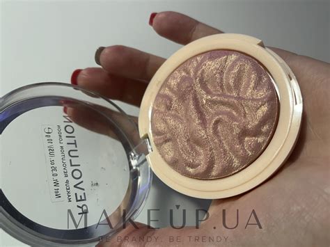 Makeup Revolution Powder Highlighter - Хайлайтер для лица: купить по ...