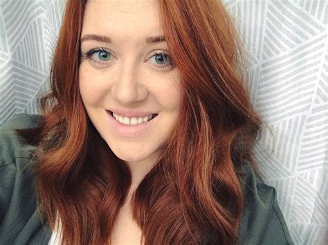 Je suis une rédactrice beauté rousse : ce sont les 15 produits sans