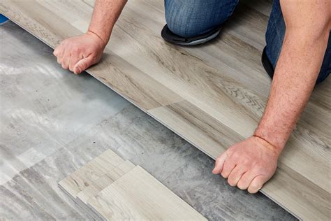 cut vinyl plank flooring 10